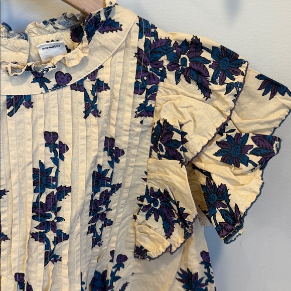 IVY JANE Tucked And Ruffle Top Size Medium - Picture 2 of 8